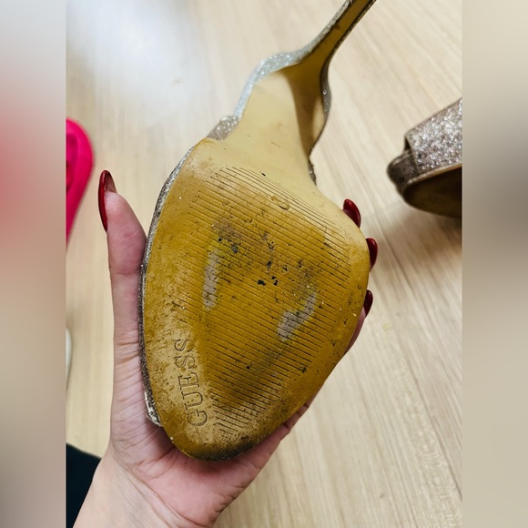 Guess Gold Peep Toe Platform Sandals Heels - Picture 7 of 9